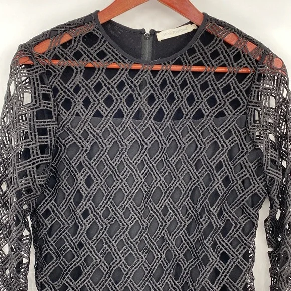 Anne Fontaine Eyelet Blouse Womens Size 38 US 4-6‎ Black 3/4 Sleeve Cutout Top - Picture 2 of 12